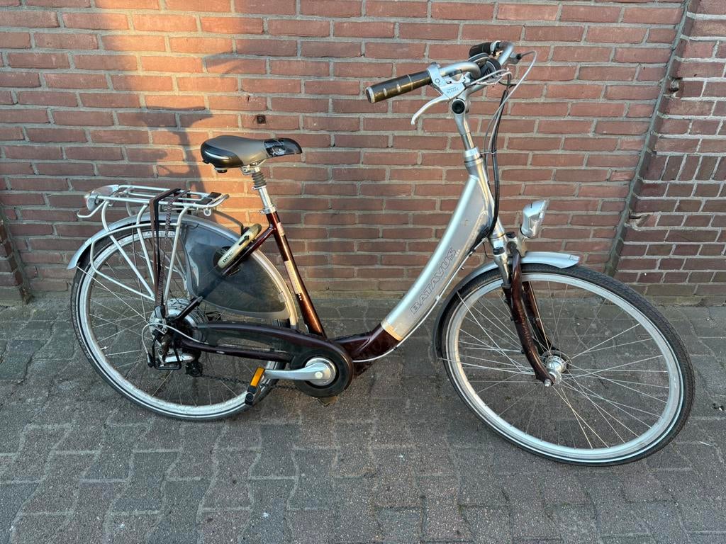 Te koop opknapper Batavus Padova Easy elektrische fiets, Ophalen of Verzenden, Gebruikt, Minder dan 30 km per accu, Batavus