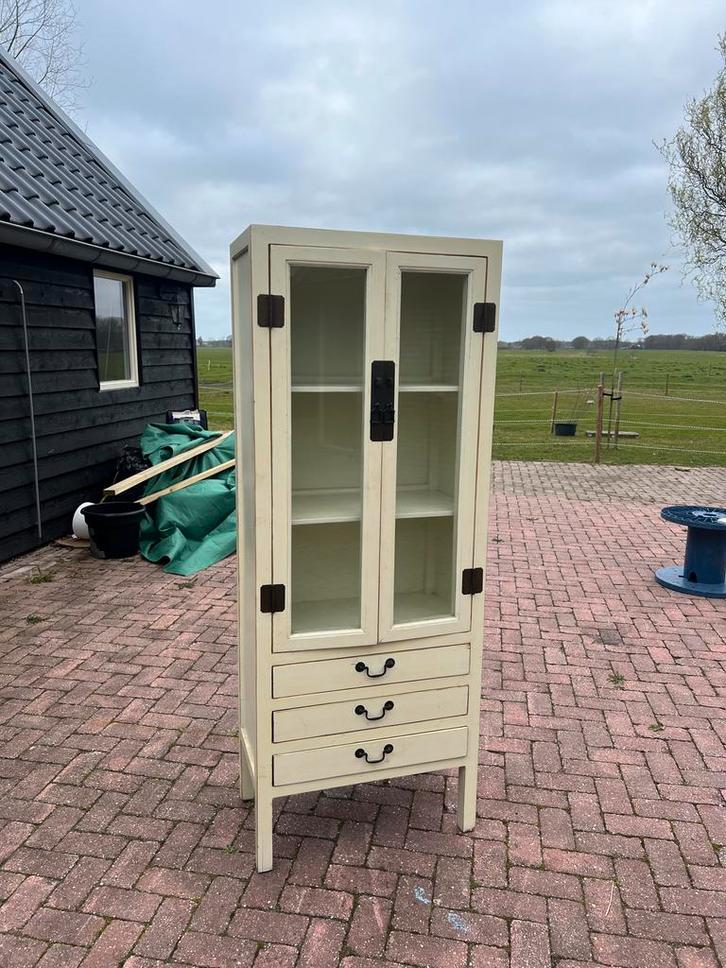 Massief houten kast met glazen deuren en lades, Huis en Inrichting, Kasten | Overige, Gebruikt, Ophalen