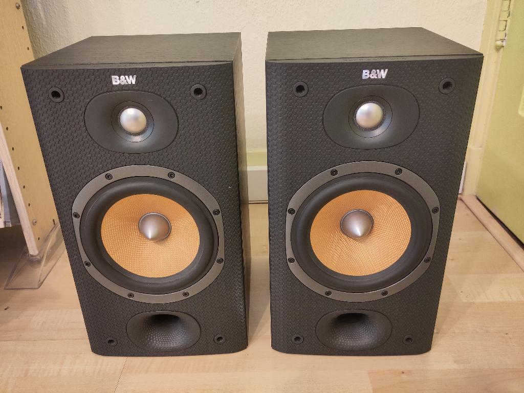 Bowers & Wilkins DM601-S3 speakerset gebruikt