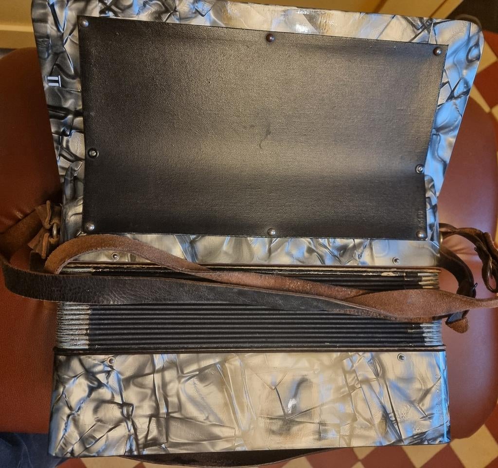 Hohner Student II accordeon - Vintage toetsaccordeon, Gebruikt, Overige formaten, Met koffer, Hohner