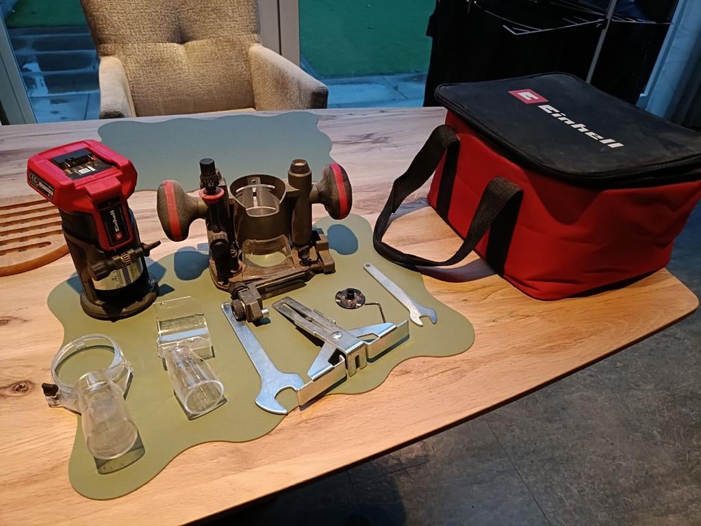 Krachtige einhell kanten/boven frees set!, Ophalen, Zo goed als nieuw, Parfumfles