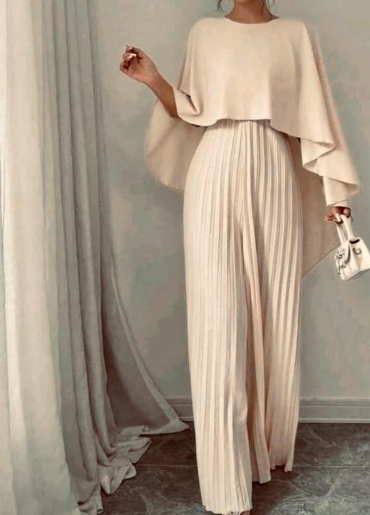 Elegante Jumpsuit, Kleding | Dames, Jumpsuits, Zo goed als nieuw, Maat 38/40 (M), Zwart, Verzenden