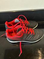 Voetbal schoenen, Kinderen en Baby's, Kipsta, Schoenen, Ophalen of Verzenden, Zo goed als nieuw