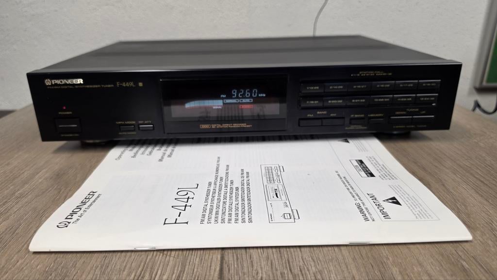 Pioneer F-449L - FM/AM Digital Synthesizer Tuner, Gebruikt, Ophalen of Verzenden, Ruua 197, Info@pioneer.com
