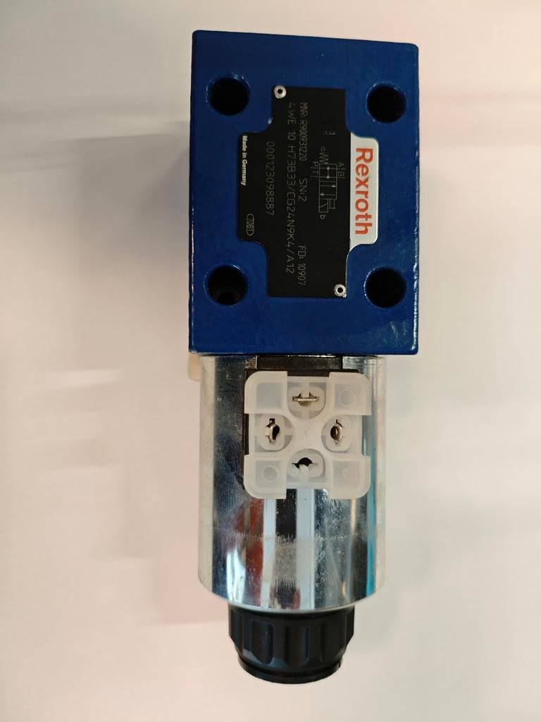 Rexroth Hydraulische Klep 4WE 10 H7-33/CG24N9K4/A12, Ophalen of Verzenden