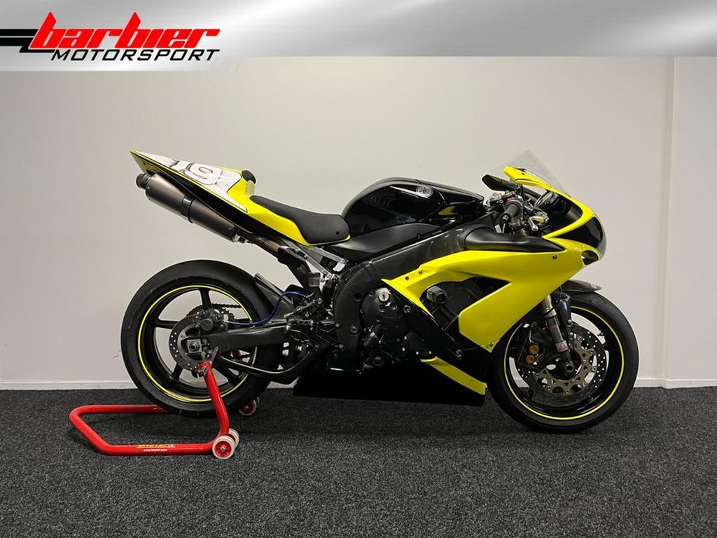 Yamaha YZF-R1 (bj 2004), Motoren, 4 cilinders, Bedrijf, Onbekend, Super Sport