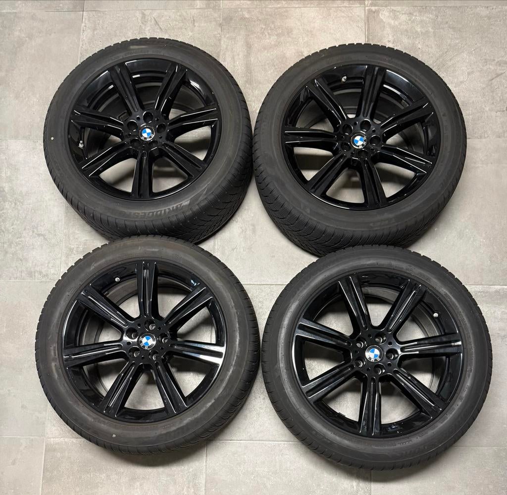 BMW X5 G05 / velgen met Bridgestone winterbanden, Gebruikt, 275 mm, Banden en Velgen, Personenwagen