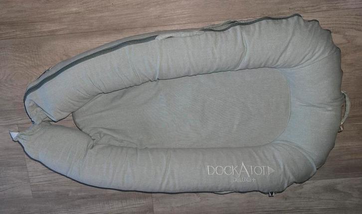DockATot (Sleepyhead) Deluxe+ Babynestje - Marine Chambray, Kinderen en Baby's, Babywiegjes en Ledikanten, Zo goed als nieuw, Overige typen