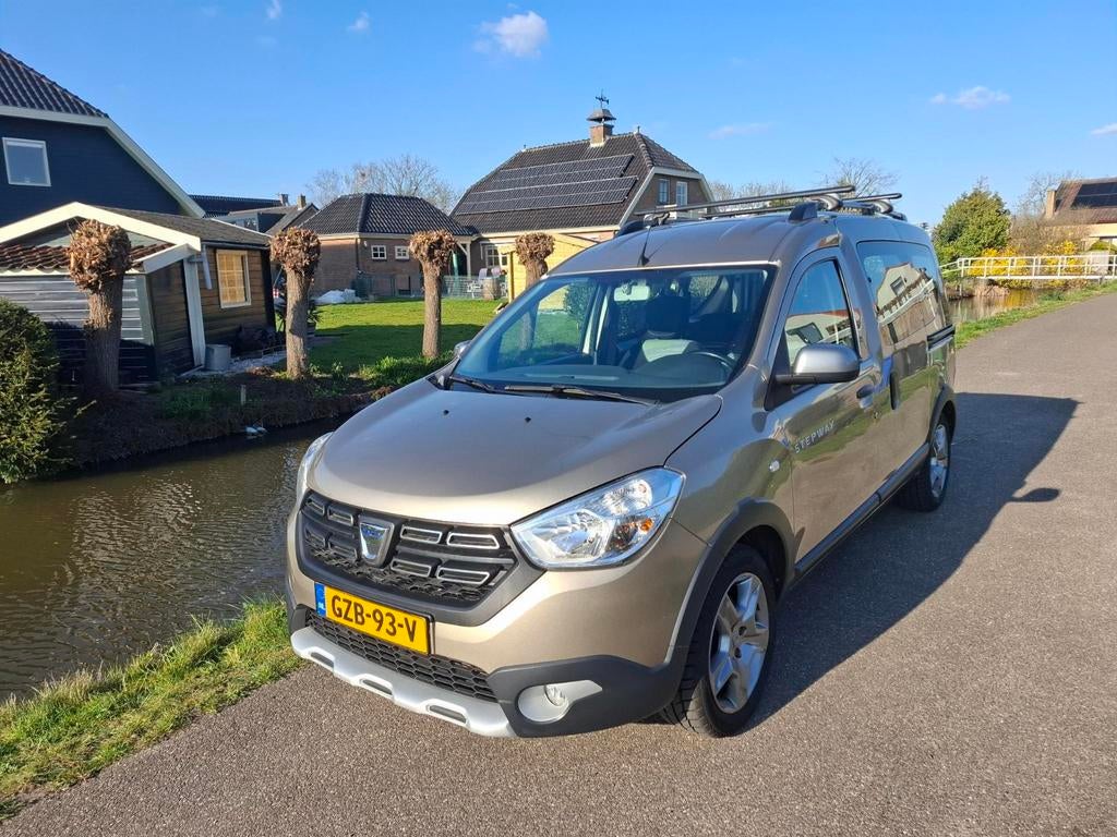 Minicamper Dacia dokker benzine! 2020, airco/cruise control, Buscamper of Camperbus, Tot en met 2, Particulier, Benzine