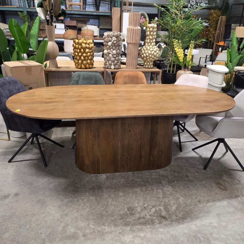 Eettafel Olav 230 cm Mangohout van Sohome, Ophalen