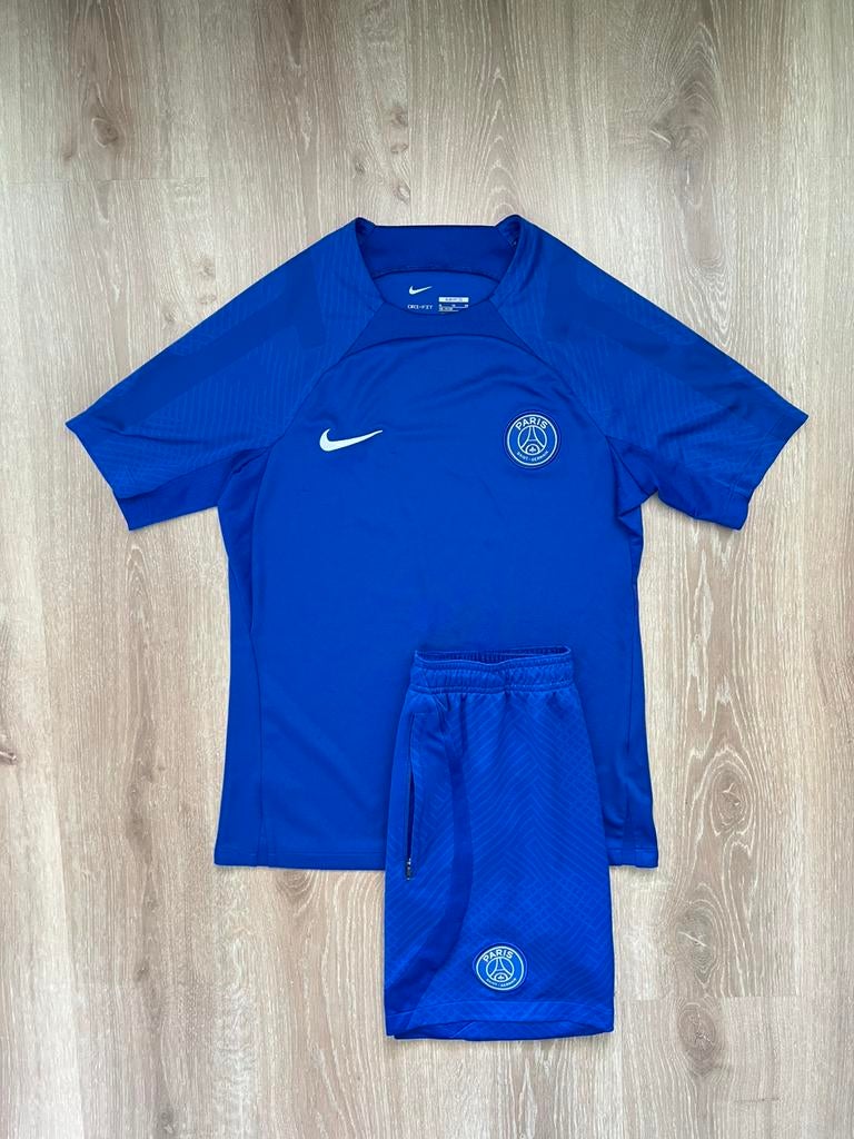 PSG Jordan trainingsset 22/23 maat 158, Gebruikt, Jongen of Meisje, Jordan, Sport- of Zwemkleding