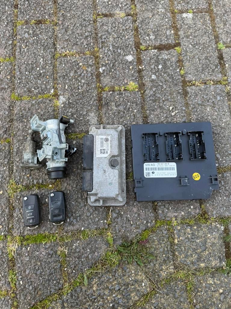 Golf 6 2009 1.4 slotenset compleet (2 sleutels) CGGA MOTOR, Ophalen of Verzenden, Nieuw