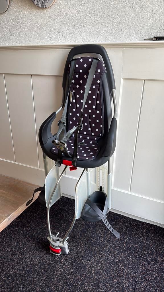 Qibbel kinder zitje fiets. Frame bevestiging, Fietsen en Brommers, Fietsaccessoires | Fietsstoeltjes, Ophalen, Zo goed als nieuw