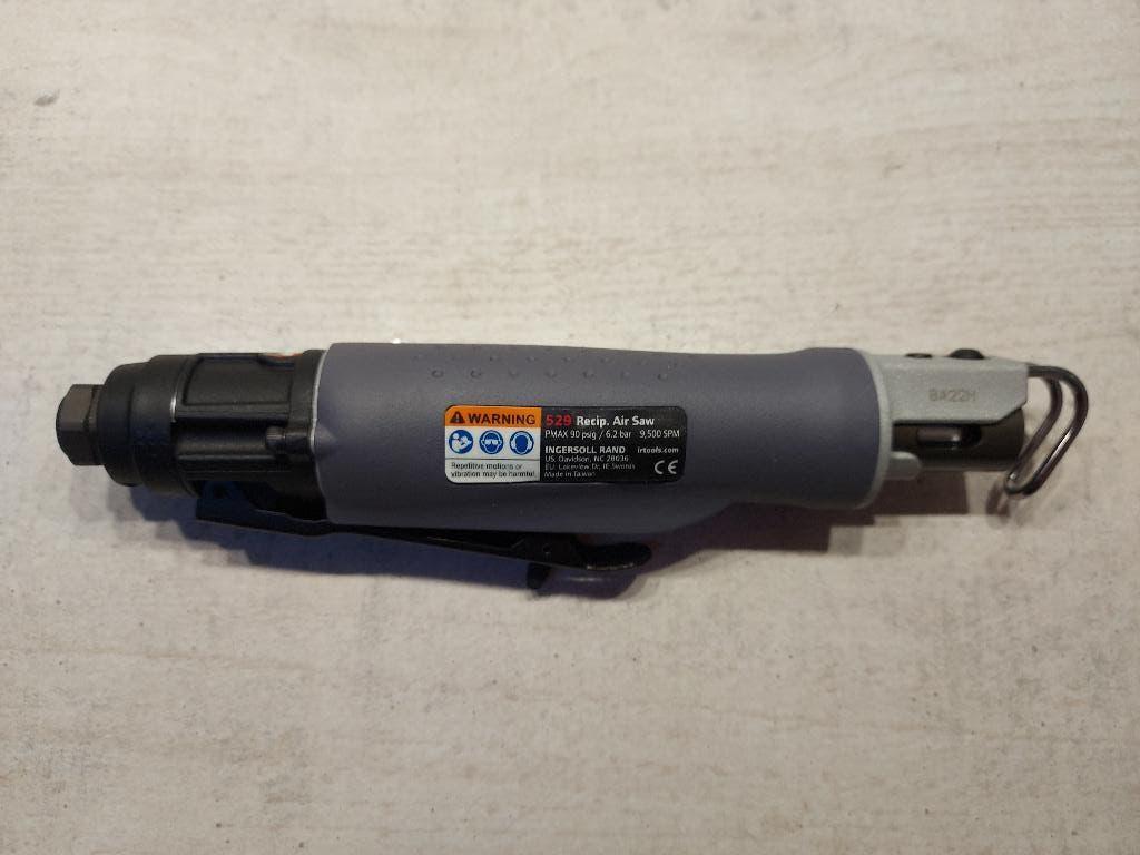 Te koop. Nw. Ingersoll Rand  repro zaag, op perslucht., Ophalen of Verzenden, Nieuw