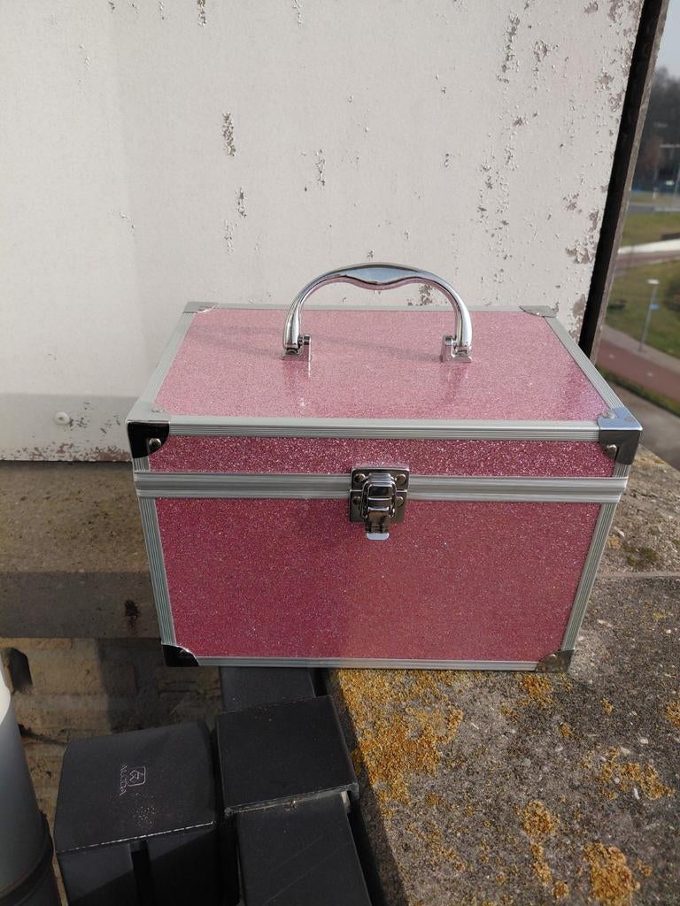 Roze glitter make-upkoffer met spiegel - Action, Gebruikt, Met slot, Ophalen of Verzenden, Roze