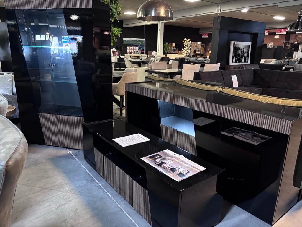 Complete Woonkamerset OPRUIMING!, Ophalen