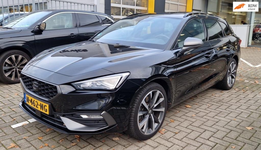Seat Leon Sportstourer 1.4 TSI eHybrid PHEV FR Business Inte, Auto's, Seat, Bedrijf, Te koop, Leon, ABS, Achteruitrijcamera, Adaptive Cruise Control