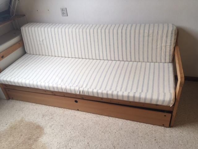 IKEA Bedbank, uitklapbaar tot 2-persoonsbed en onderlade, Ophalen, Gebruikt, 90 cm, Overige kleuren