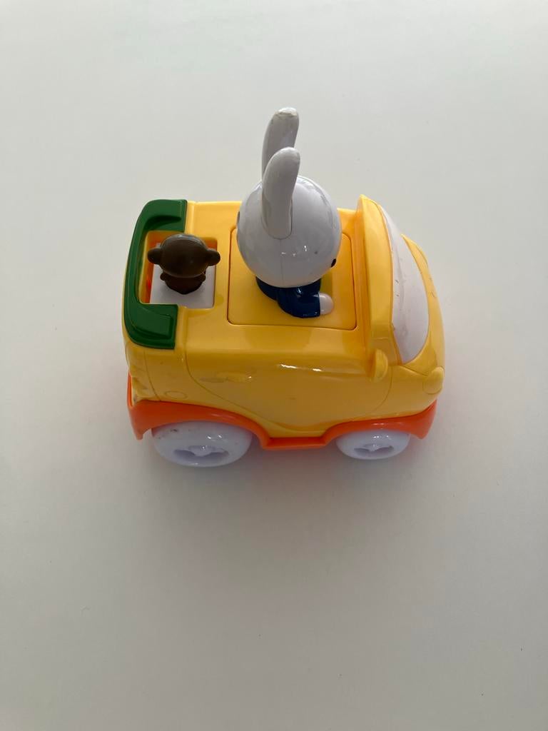Miffy auto met Nijntje figuur, Ophalen, Gebruikt