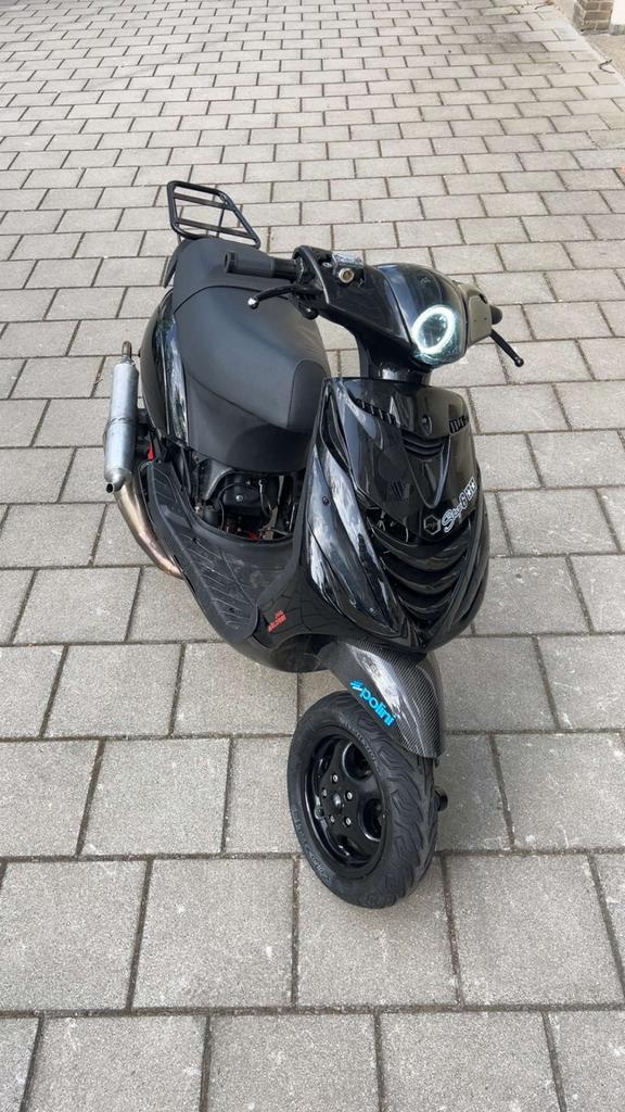 Piaggio Zip 172cc ac brom, Fietsen en Brommers, Scooters | Piaggio, Zo goed als nieuw, Zip, Maximaal 45 km/u, Tweetakt, Ophalen of Verzenden