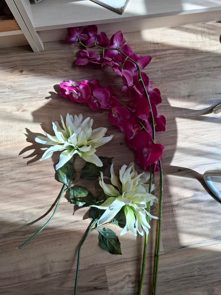 Kunstbloemen, Ophalen, Zo goed als nieuw