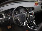 Volvo V60 1.5 T3 Nordic+ | Trekhaak | Stoelverwarming |, 4 cilinders, Leder en Stof, Zwart, Origineel Nederlands