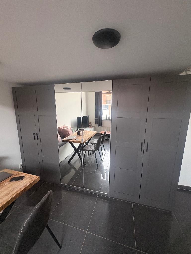 Complete inboedel: IKEA PAX 6-deurs + Emma bed 180x200, Ophalen