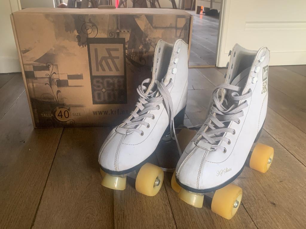 Rolschaatsen (leer): KRF roller skates ‘SCHOOL’ (maat 40), Ophalen, Overige typen, Zo goed als nieuw, Dames