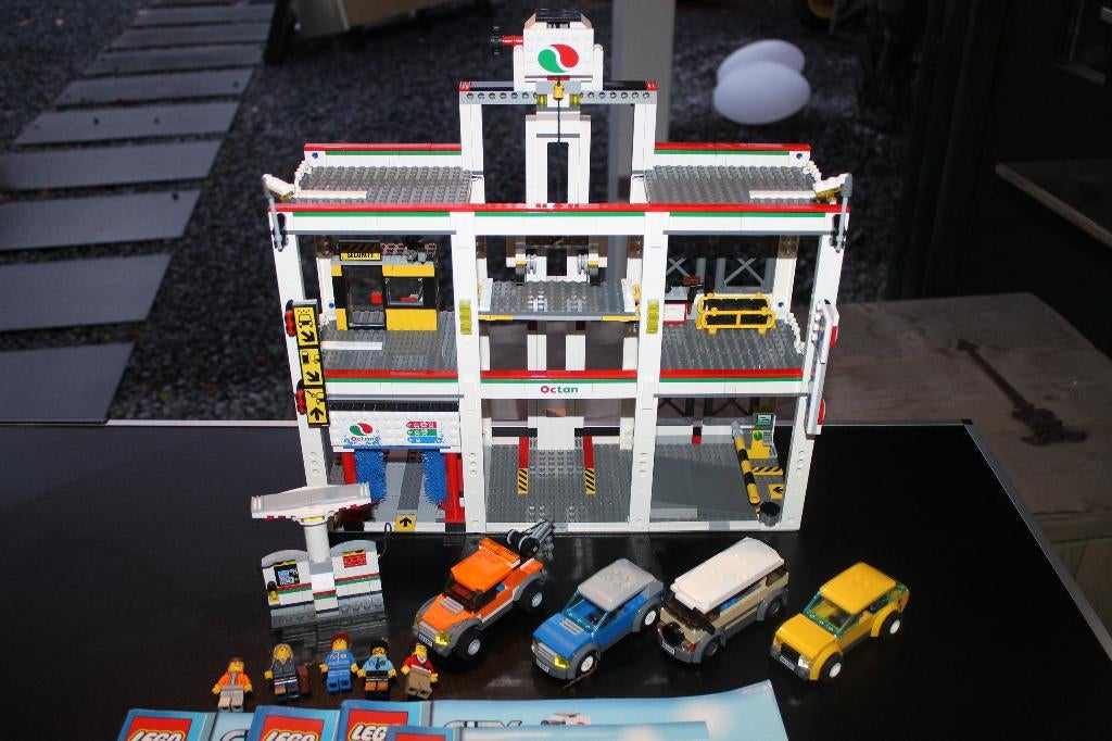 lego city garage 4207, Kinderen en Baby's, Speelgoed | Duplo en Lego, Compleet, City, Lego, Ophalen of Verzenden