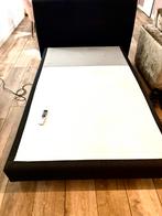 Bijna nieuw boxspring bed 120x200 elektrisch, Ophalen, Zo goed als nieuw, Twijfelaar, 120 cm
