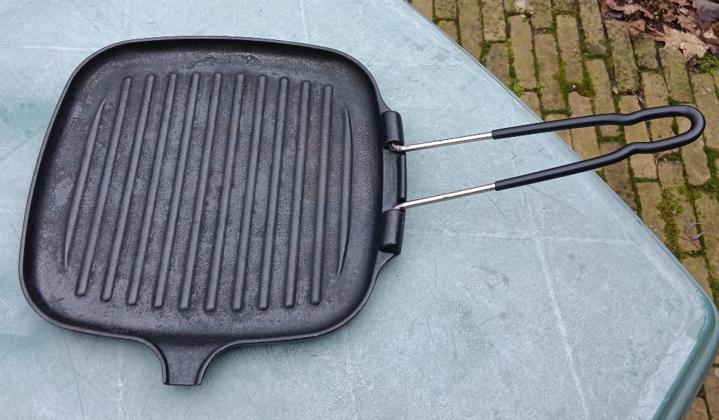 MADE IN FRANCE gietijzeren grill afneembare greep (G127), Gietijzer, Overige typen, Ophalen of Verzenden, Zo goed als nieuw