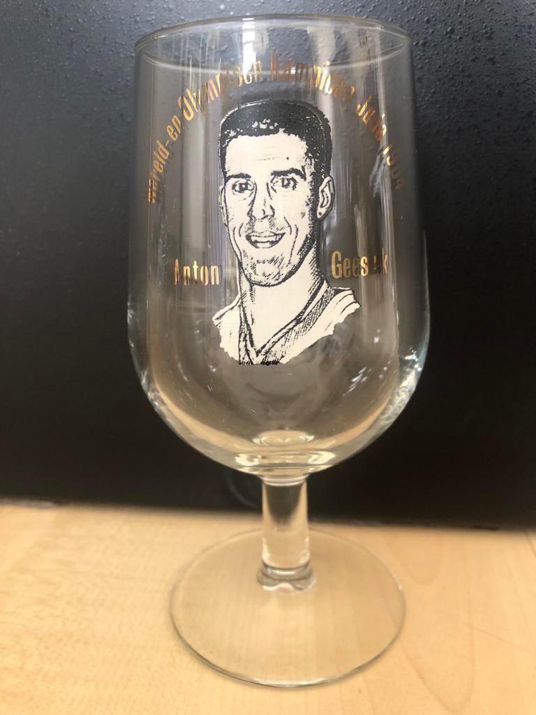 Bierglas Anton Geesink Wereldkampioen Olympisch Kampioen, Antiek en Kunst, Ophalen of Verzenden