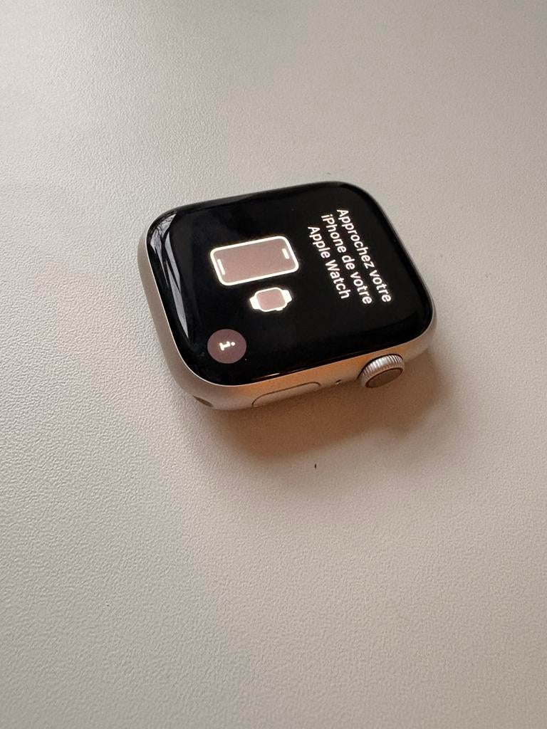 Apple Watch 8 45mm Cellular, Sieraden, Tassen en Uiterlijk, Smartwatches, Ophalen, Zo goed als nieuw, Zilver, IOS