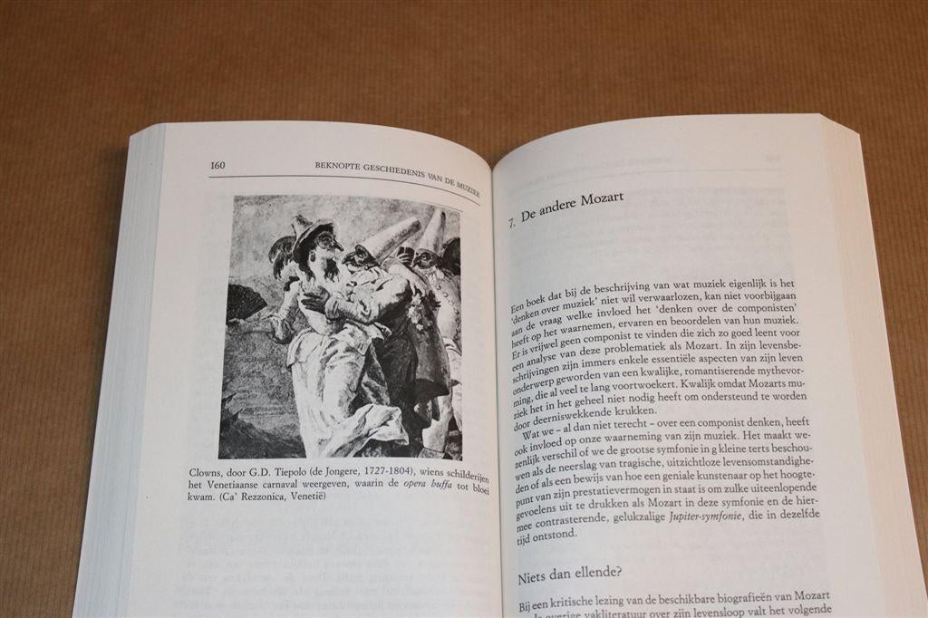 Beknopte Geschiedenis Muziek — Prisma Boek Met Voorbeelden, Ophalen of Verzenden, Zo goed als nieuw