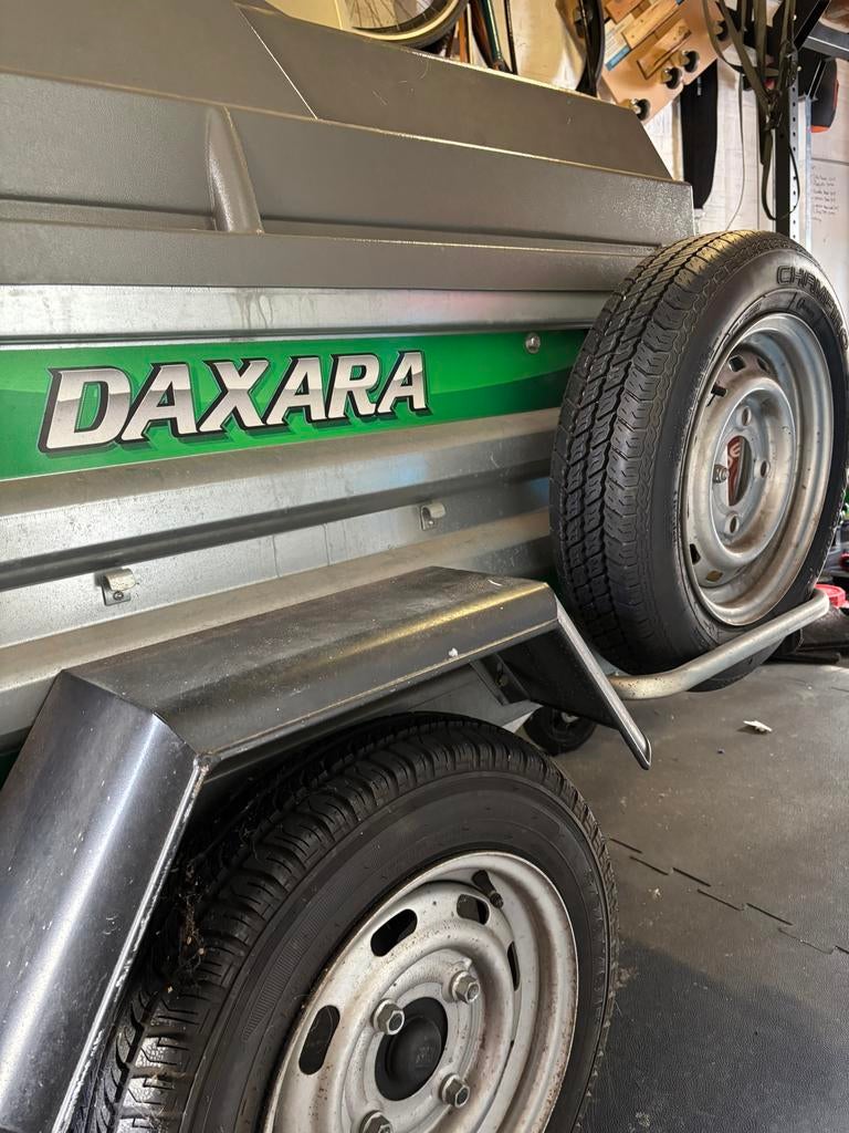 Daxara 158 by Erdé aanhangwagen met huif en reservewiel, Ophalen, Gebruikt