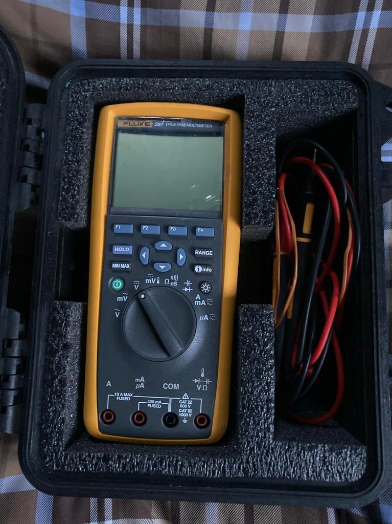 Fluke 287 True-RMS Elektronische Datalogging Multimeter, Doe-het-zelf en Verbouw, Meetapparatuur, Ophalen of Verzenden, Zo goed als nieuw