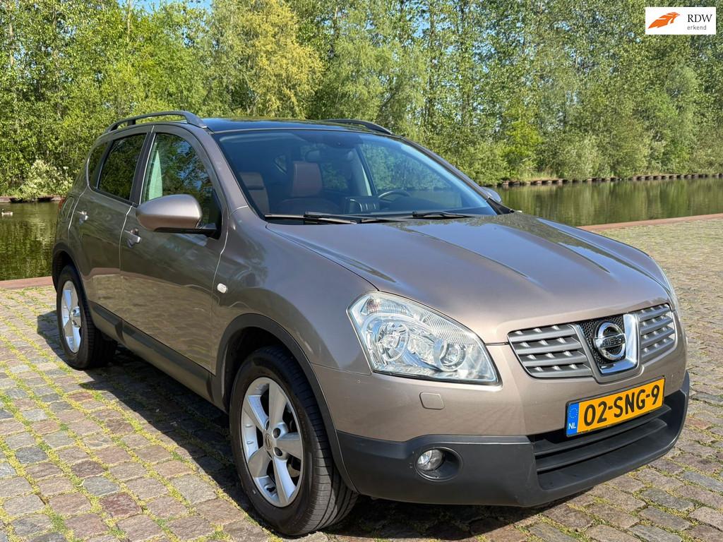 Nissan Qashqai 2.0 Tekna 4WD Automaat 1e eigenaar dealer ond, Auto's, Nissan, Automaat, 4 cilinders, Bruin, Leder