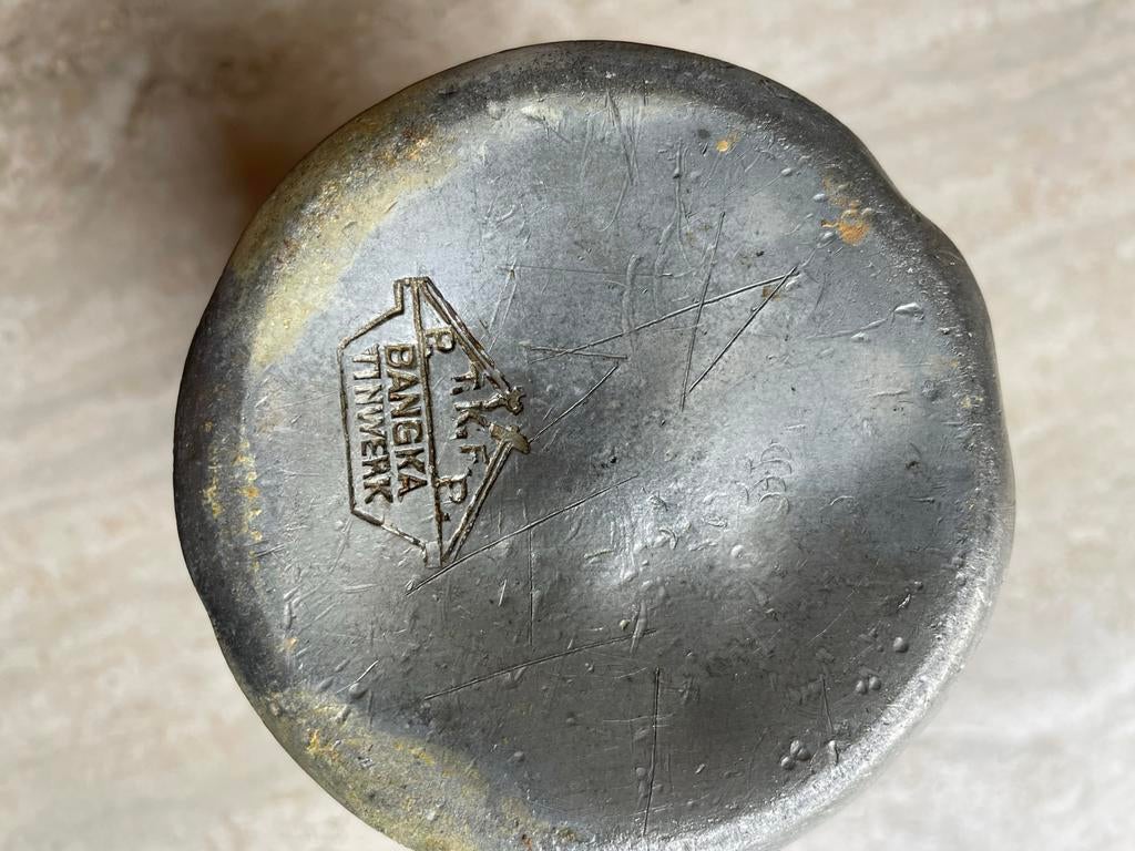 Bangka Tinwerk tinnen busje, Antiek en Kunst, Antiek | Tin, Ophalen of Verzenden