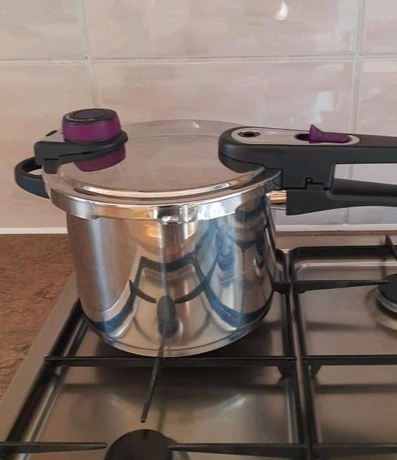 GSW Snelkookpan 6L zo goed als nieuw!, Ophalen of Verzenden, Zo goed als nieuw