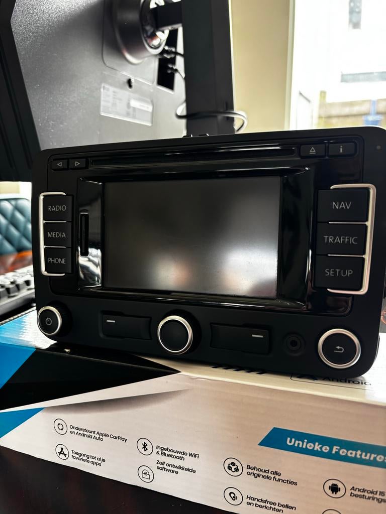 VW RNS 310 Navigatie-radio - Passat, Golf, Tiguan, Ophalen, Zo goed als nieuw