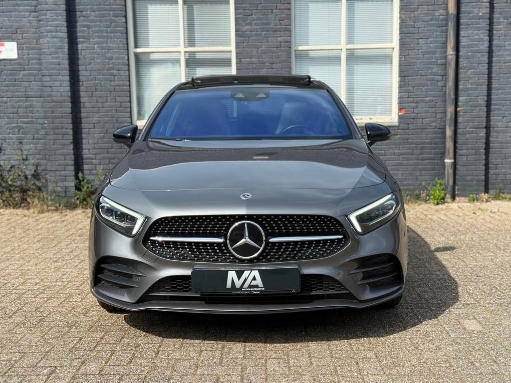Mercedes-Benz A-klasse 250 e Premium Plus |AMG|Pano |Cam|Car, Gebruikt, Euro 6, 4 cilinders, 15 kWh