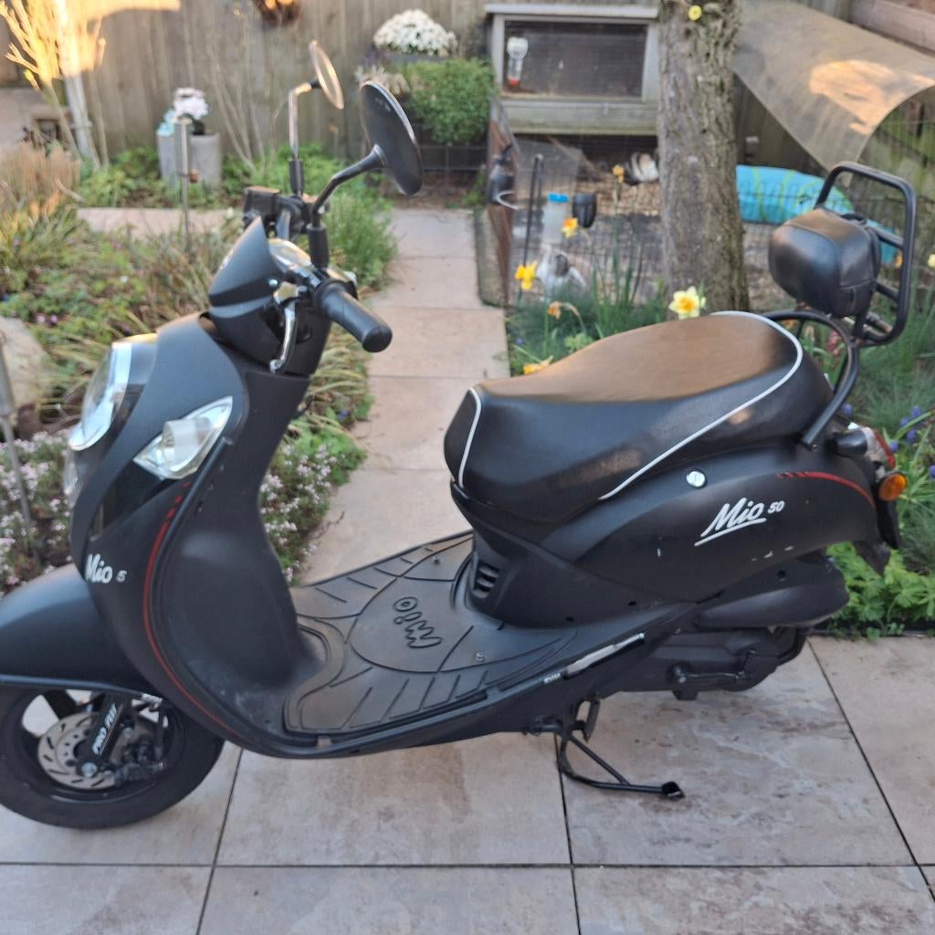 Sym Mio, Fietsen en Brommers, Scooters | SYM, Gebruikt, Maximaal 45 km/u, Benzine, 50 cc