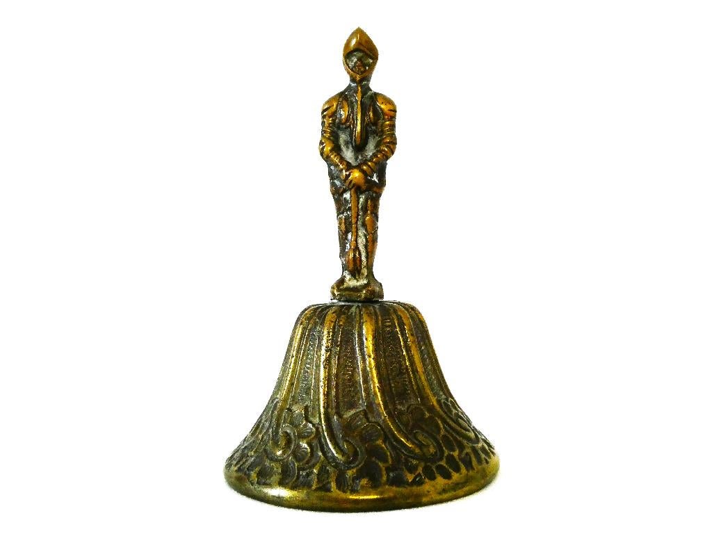 Bronzen tafelbel / handbel met middeleeuwse ridder in harnas, Ophalen of Verzenden, Brons