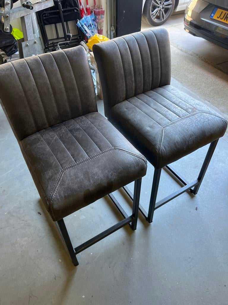 Industriële barkrukken/barstoelen met ribstof, Ophalen, Met voetsteun, 60 tot 90 cm, Zo goed als nieuw