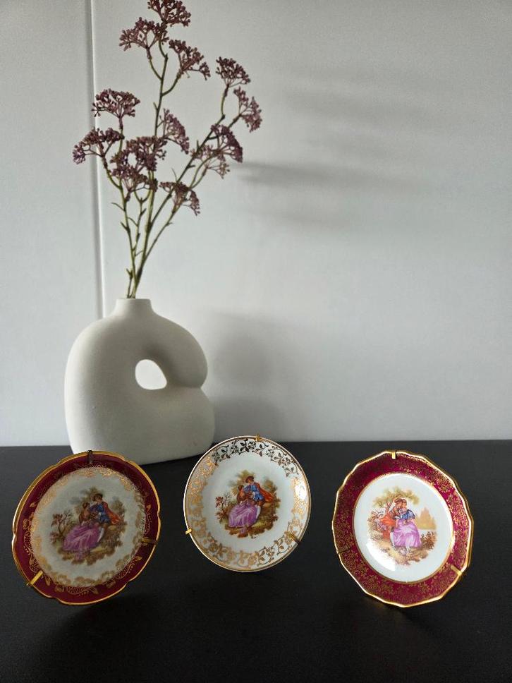 3 vintage Limoges miniatuur bordjes/wandbordjes - Fragonard, Antiek en Kunst, Curiosa en Brocante, Ophalen of Verzenden