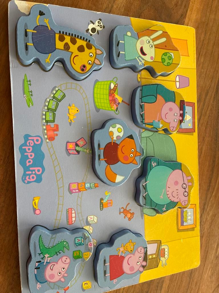 Peppa Pig houten puzzel, Kinderen en Baby's, Speelgoed | Kinderpuzzels, 2 tot 4 jaar, Gebruikt, Ophalen of Verzenden, Van hout