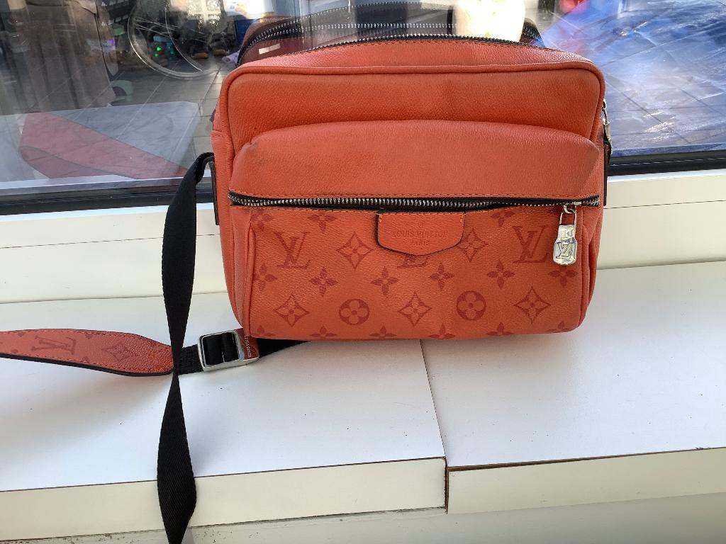 Handtas, Sieraden, Tassen en Uiterlijk, Tassen | Damestassen, Ophalen of Verzenden, Gebruikt, Zwart, Handtas