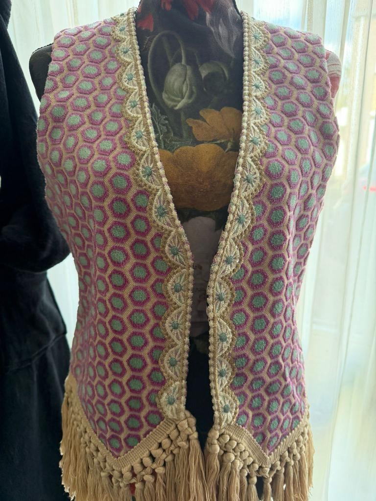 Ibiza Gilet - Maat 36/38 met franjes en panterprint, Kleding | Dames, Bodywarmers, Ophalen of Verzenden, Zo goed als nieuw, Maat 36 (S)