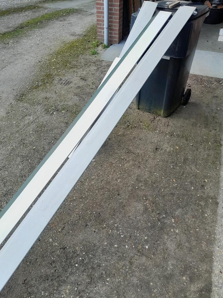 Ceder halfhout rabat delen, klein partijtje, Ophalen, Nieuw, 250 cm of meer, Planken