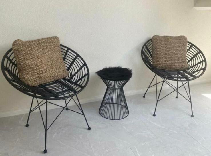 Tuinset balkon 2 zwarte draadstoelen & beige rotan kussens, Overige materialen, Gebruikt, Stoel, Tuinset